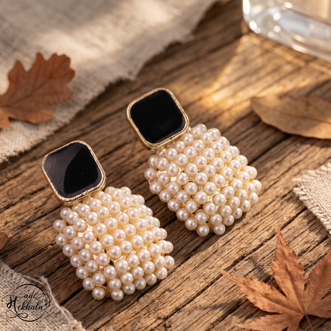 Maai Mekhala Pearl Muse Earrings – Textured Pearl Statement Studs (Black)